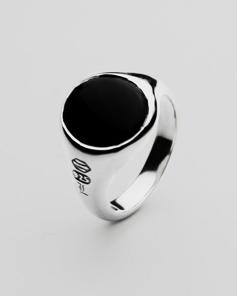 Onyx Signet | Lou Jewellery